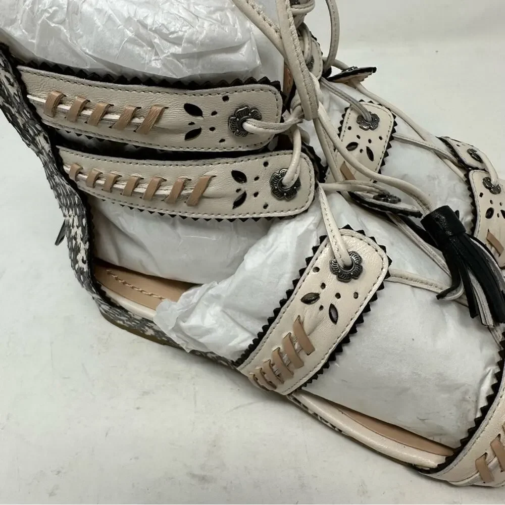 COACH Via Demi Wedge Sandals Chalk NWT in Size 5